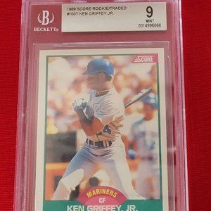 GRADED AND SEALED, VINTAGE 1989 SCORE, KEN GRIFFEY JR. ROOKIE CARD!!!